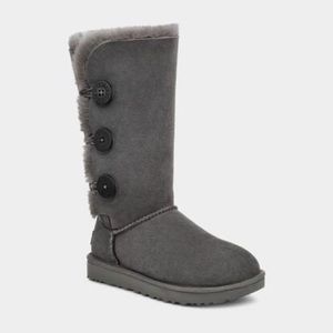 Ugg Bailey Button Triplet Boot Gray